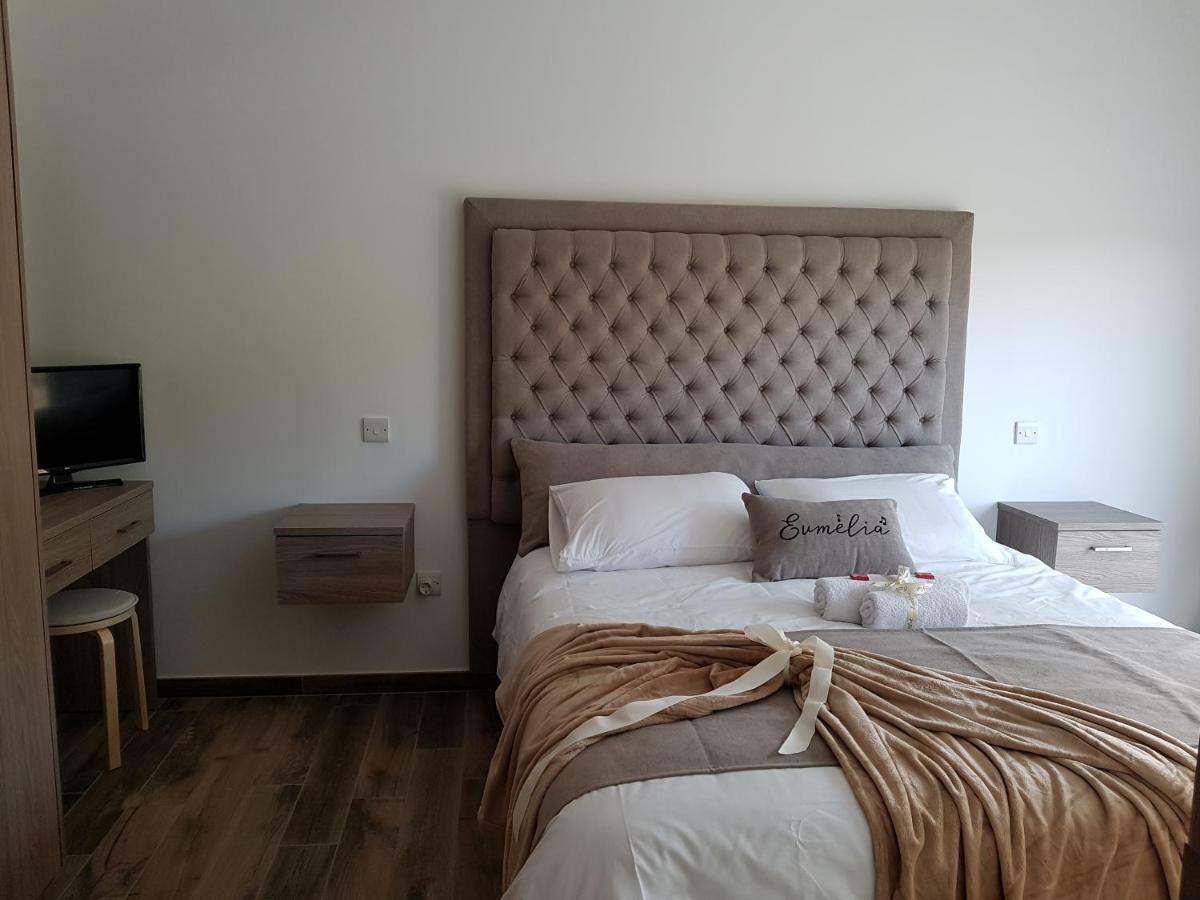 Evmelia Kakopetria Suites Экстерьер фото